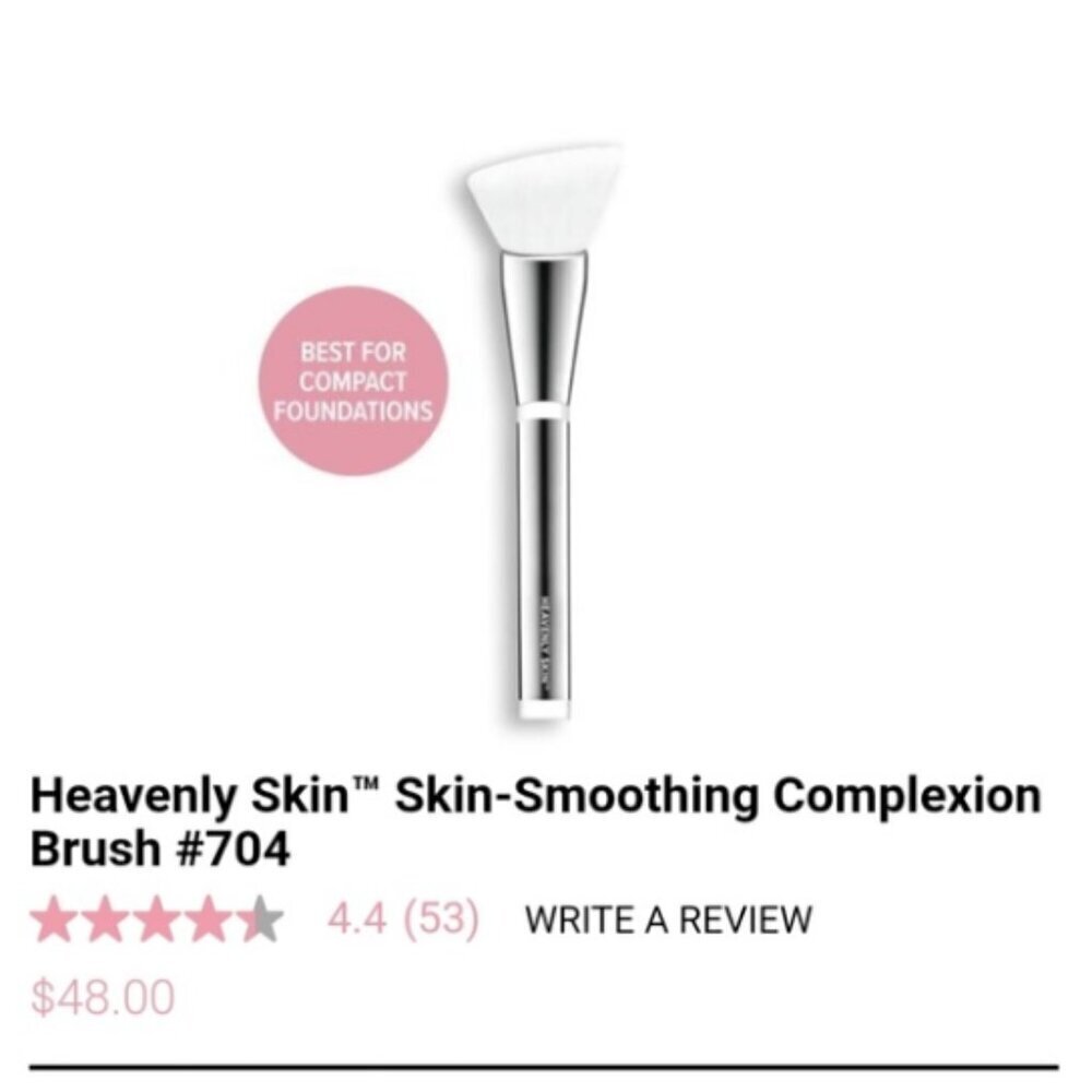 It Cosmetics Skin Smoothing Complexion Brush No. 704 Brand new, package never o
